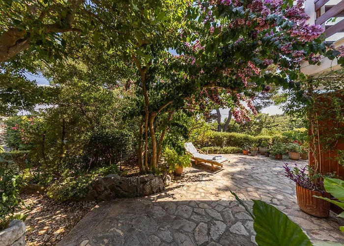 Apartment Lavanda Cunski